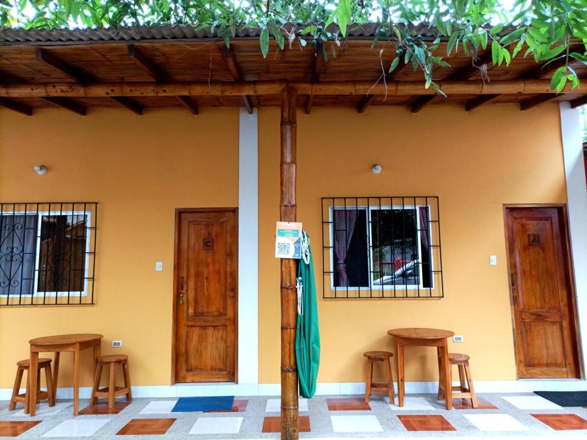 La Casa De Lili Olón Exterior foto